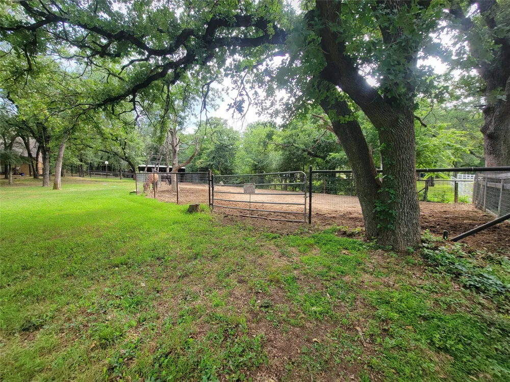 525 Estates Drive Copper Canyon, TX 75077