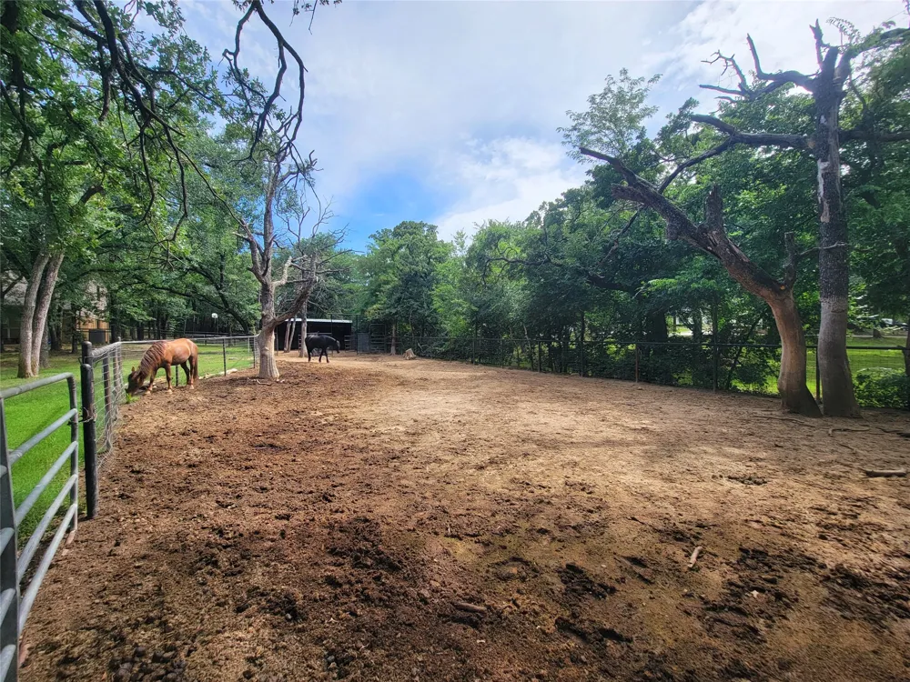 525 Estates Drive Copper Canyon, TX 75077