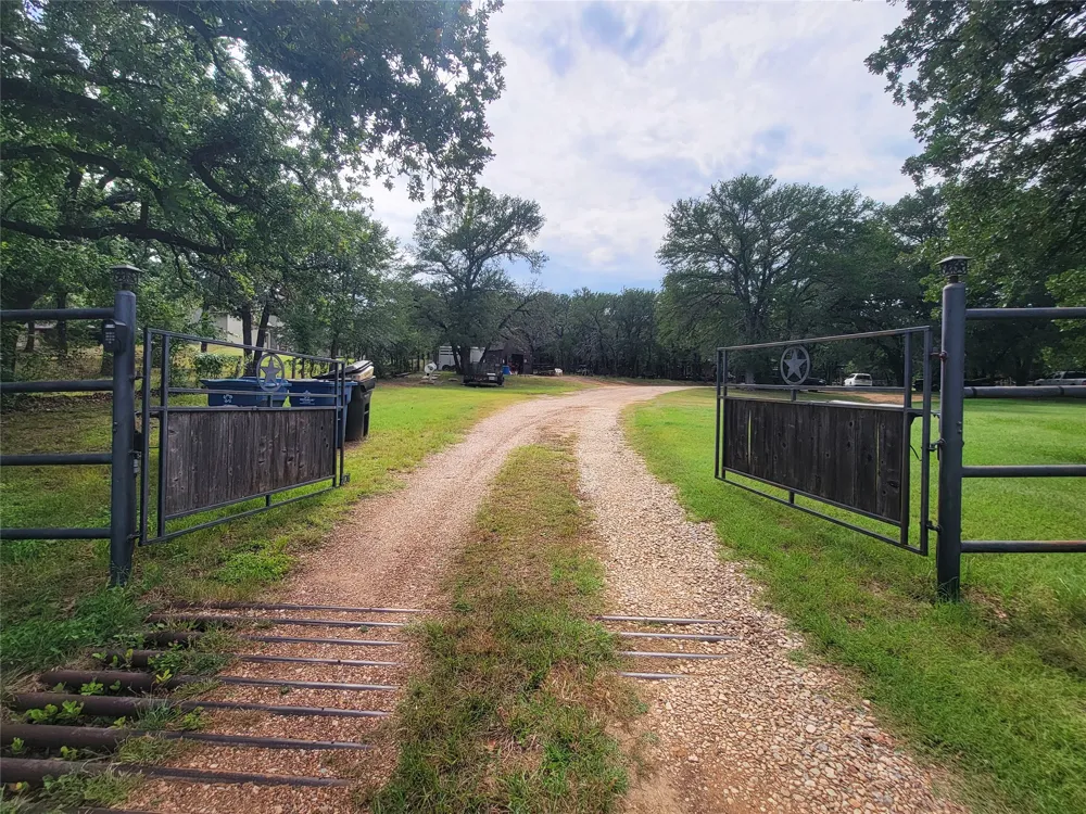525 Estates Drive Copper Canyon, TX 75077