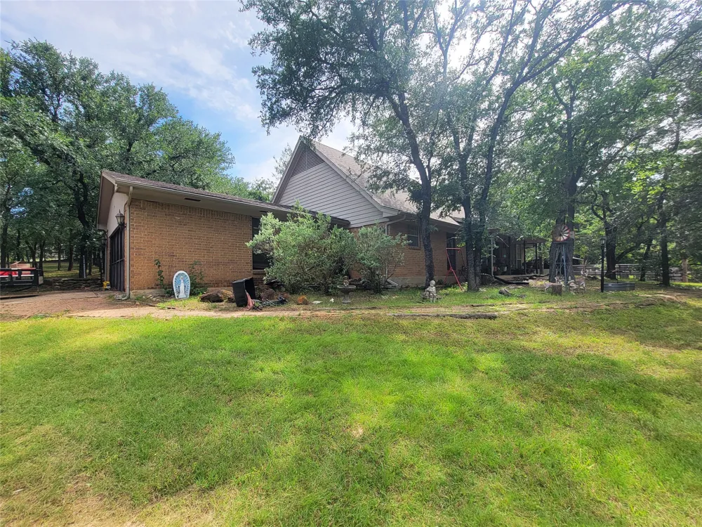 525 Estates Drive Copper Canyon, TX 75077