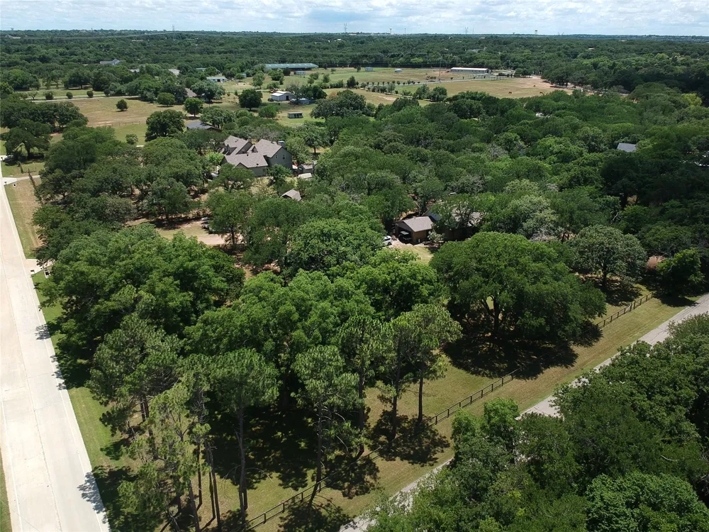 525 Estates Drive Copper Canyon, TX 75077