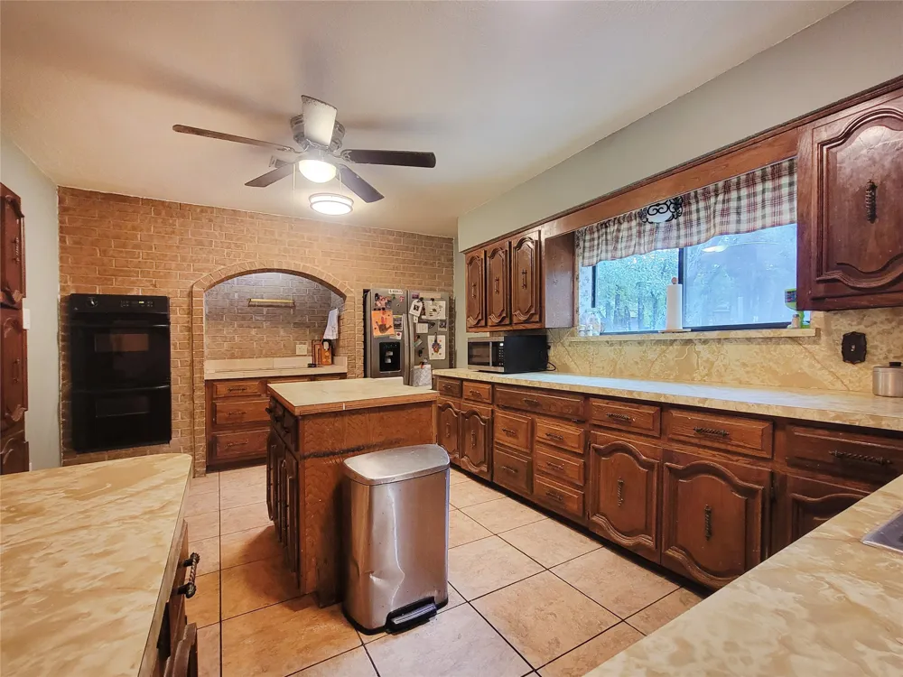 525 Estates Drive Copper Canyon, TX 75077