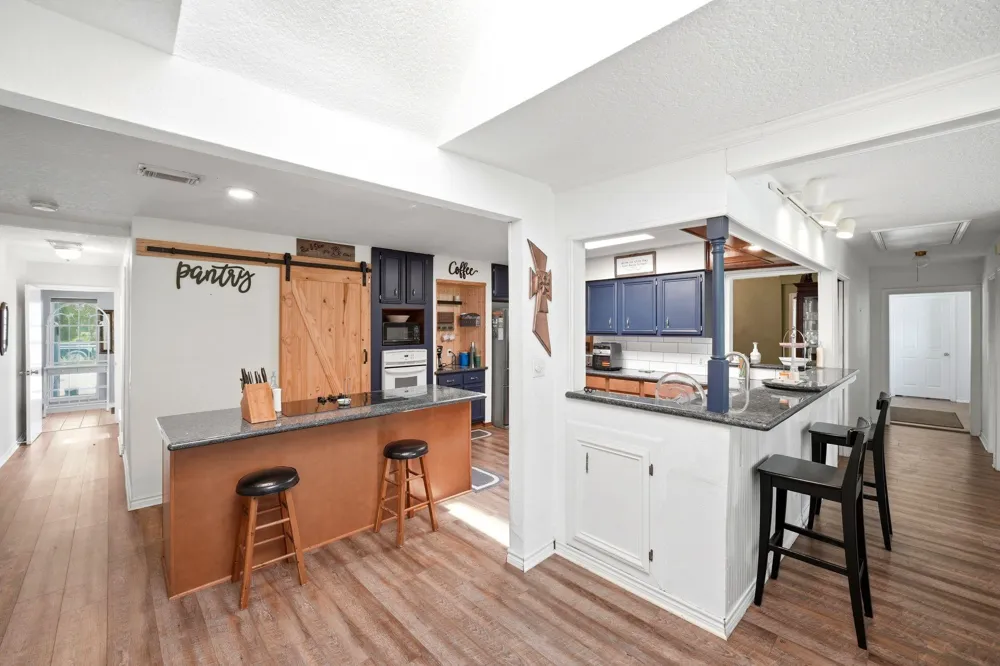 151 Tweedy Lane Sweeny, TX 77480