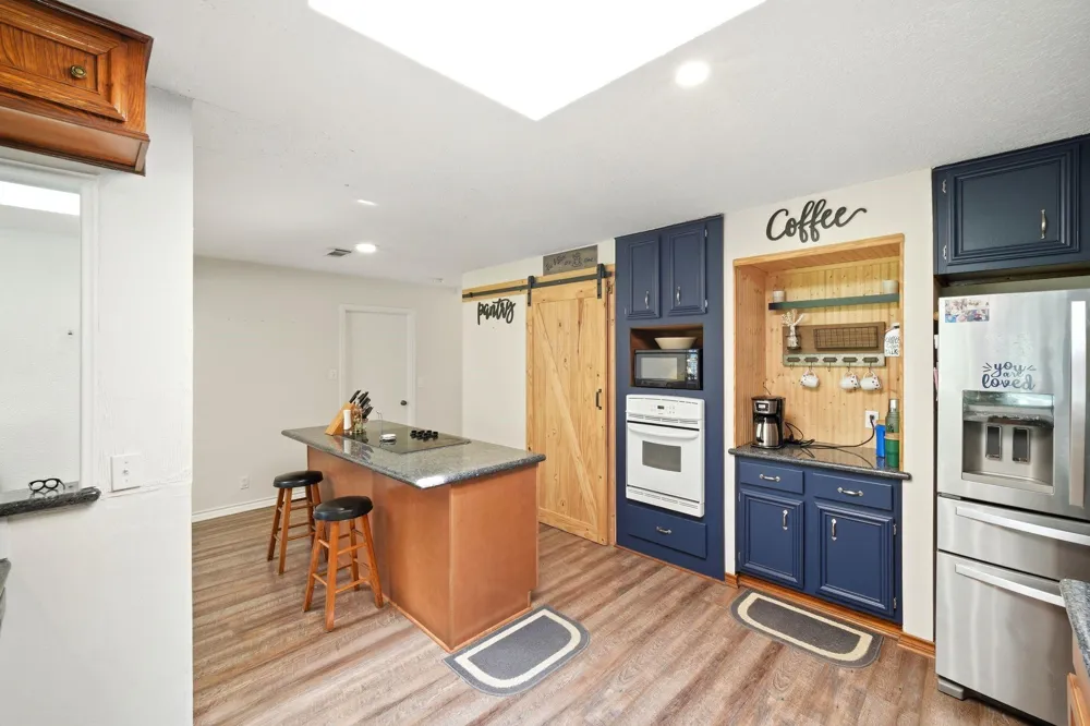151 Tweedy Lane Sweeny, TX 77480