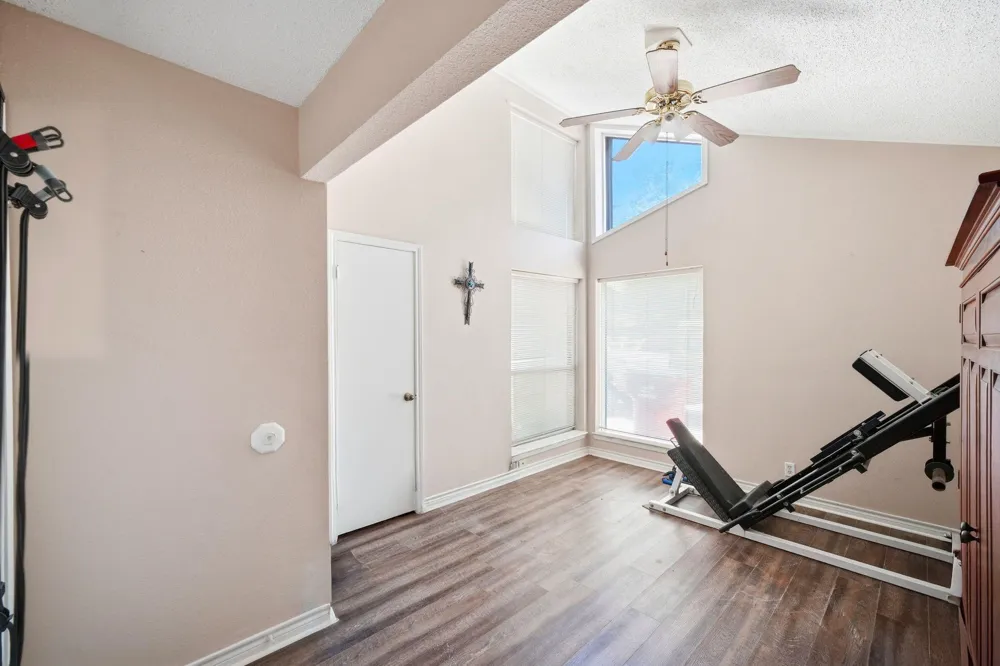 151 Tweedy Lane Sweeny, TX 77480