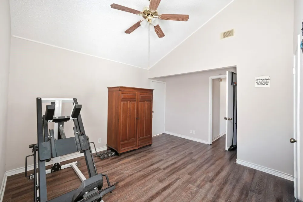 151 Tweedy Lane Sweeny, TX 77480
