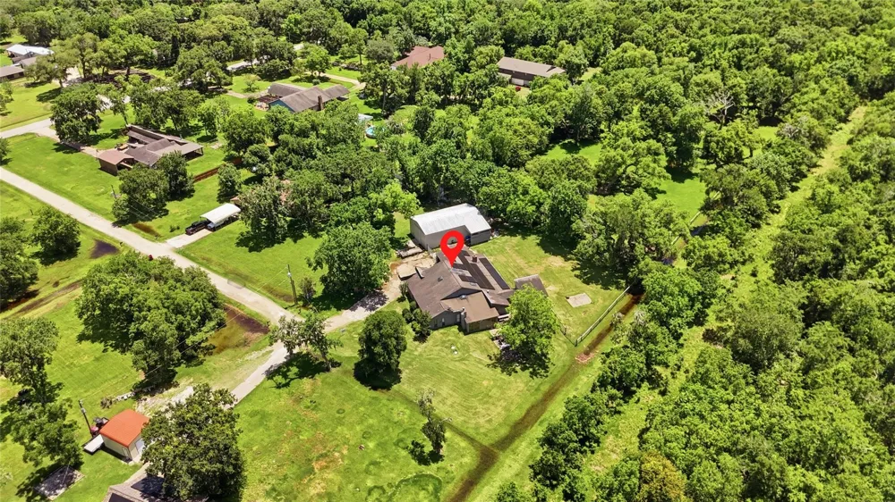 151 Tweedy Lane Sweeny, TX 77480