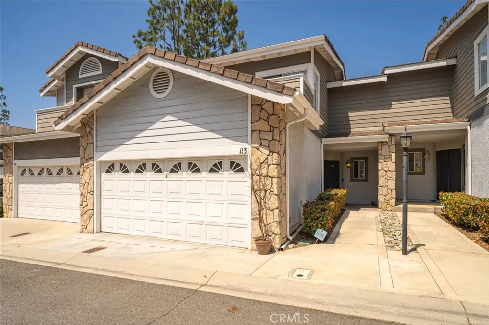 113 Autumn Oaks Lane Glendora, CA 91741