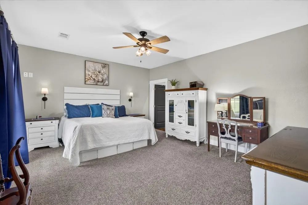 114 Lakewood Road Trinidad, TX 75163
