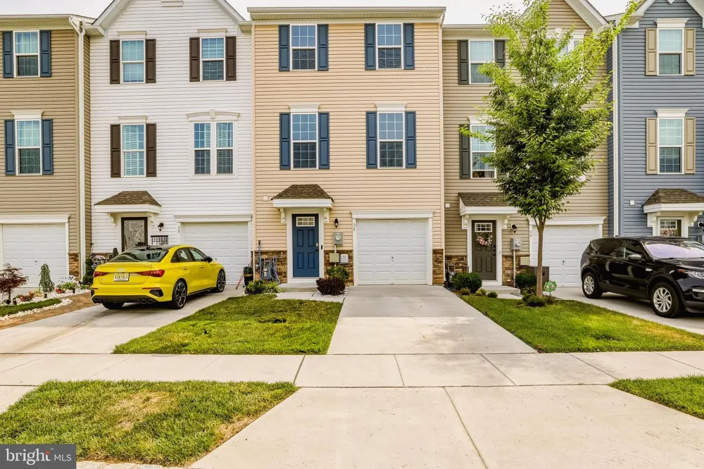 36 CONTINENTAL BOULEVARD Sicklerville, NJ 08081