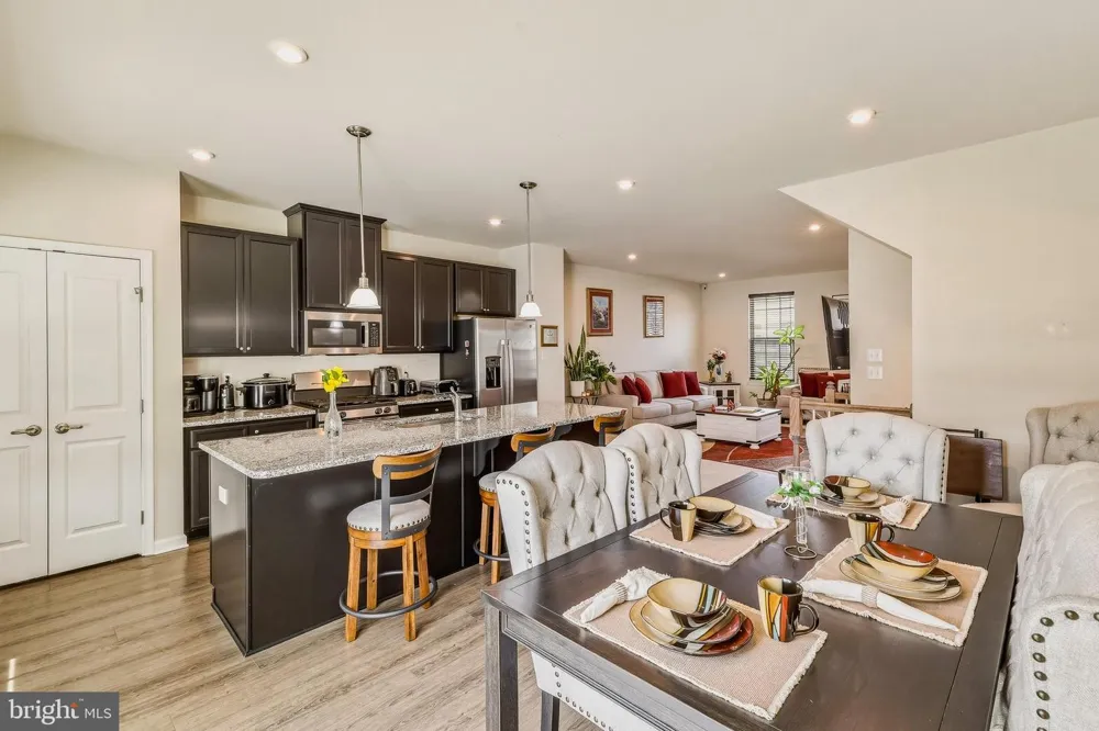 36 CONTINENTAL BOULEVARD Sicklerville, NJ 08081