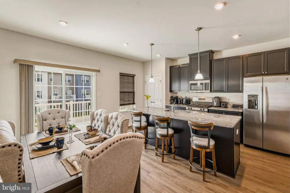 36 CONTINENTAL BOULEVARD Sicklerville, NJ 08081