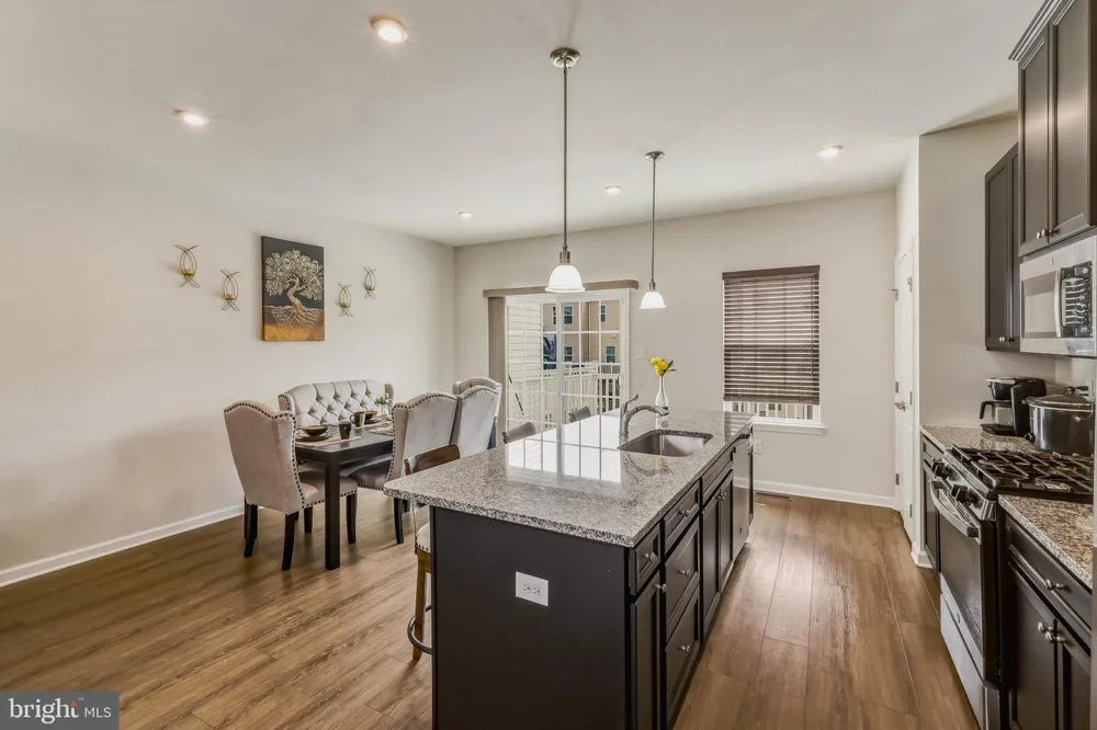 36 CONTINENTAL BOULEVARD Sicklerville, NJ 08081