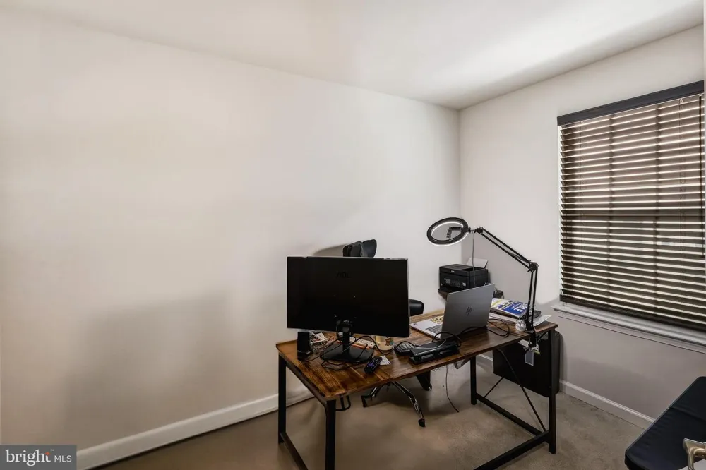 36 CONTINENTAL BOULEVARD Sicklerville, NJ 08081
