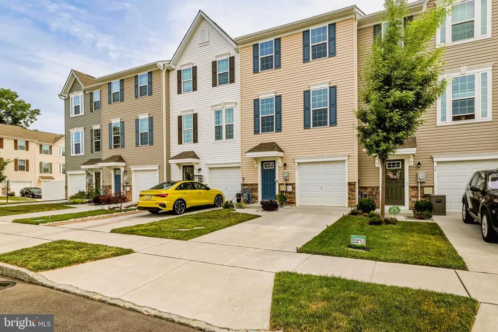 36 CONTINENTAL BOULEVARD Sicklerville, NJ 08081