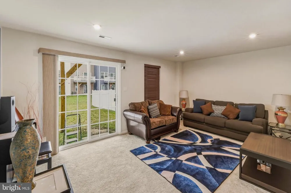 36 CONTINENTAL BOULEVARD Sicklerville, NJ 08081