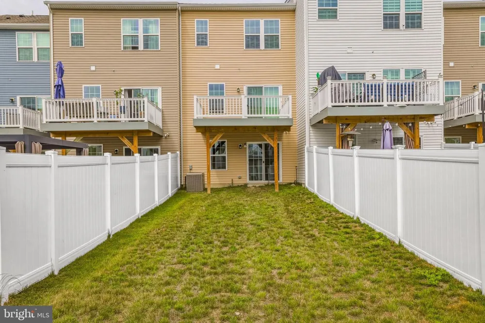 36 CONTINENTAL BOULEVARD Sicklerville, NJ 08081
