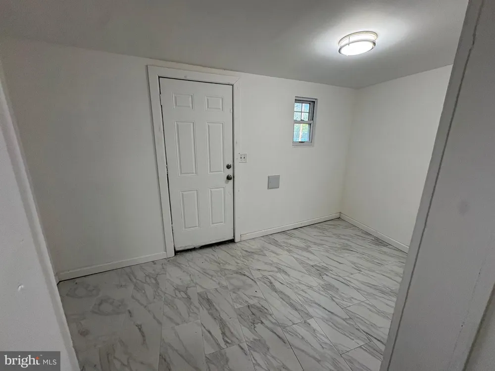 204 3RD STREET Ranshaw, PA 17866
