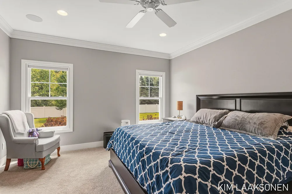 349 Parkside Lane Douglas, MI 49406