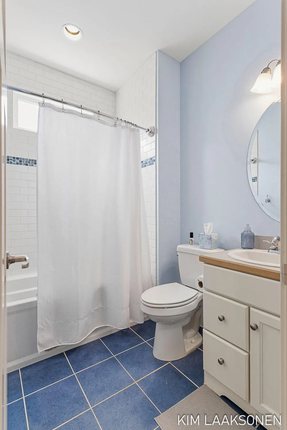 349 Parkside Lane Douglas, MI 49406