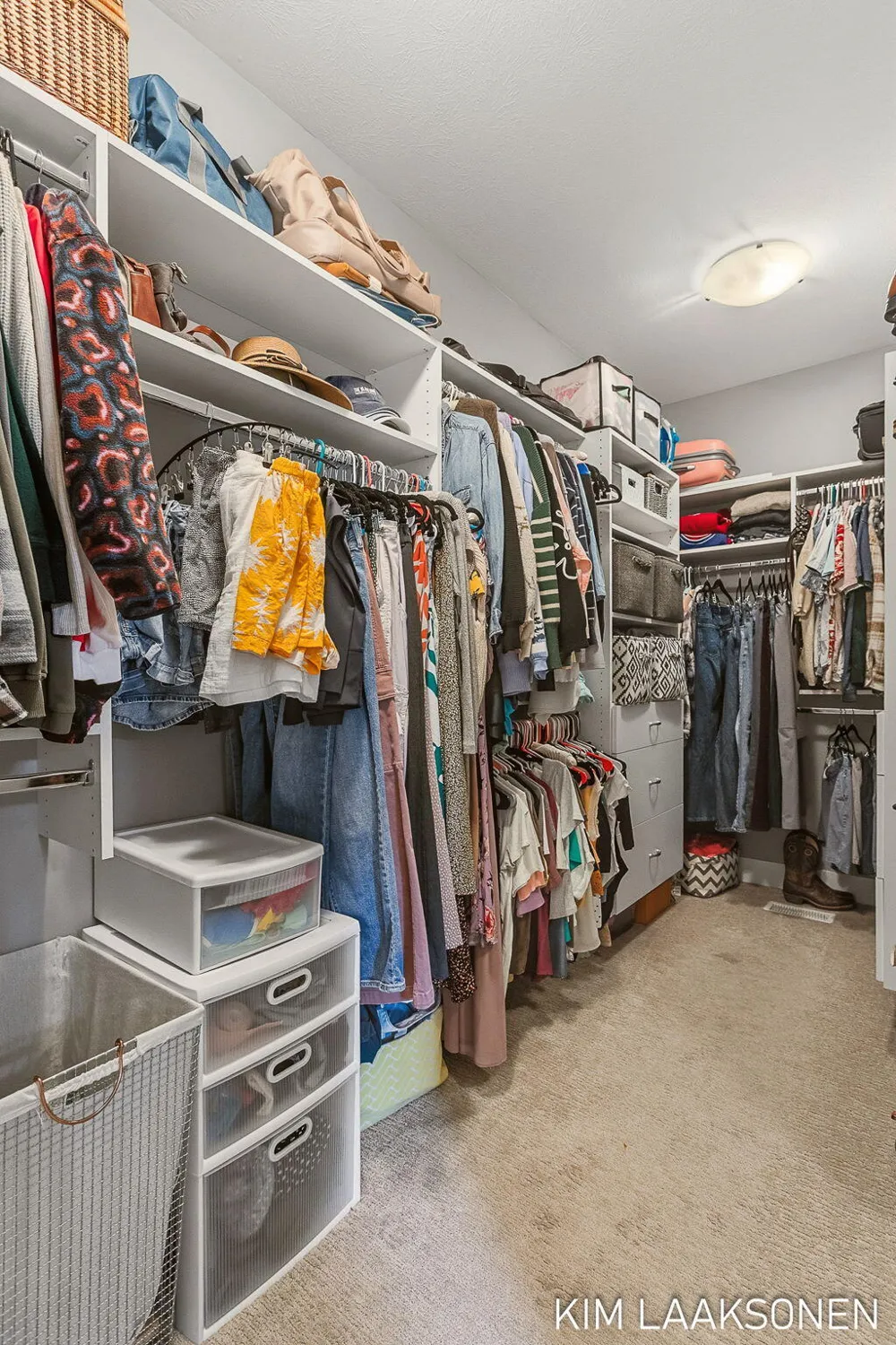 349 Parkside Lane Douglas, MI 49406