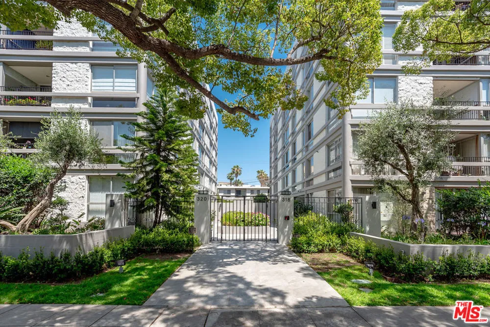 318 Maple Drive #506 Beverly Hills, CA 90210
