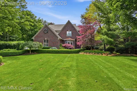 8033 Pine Ridge Court