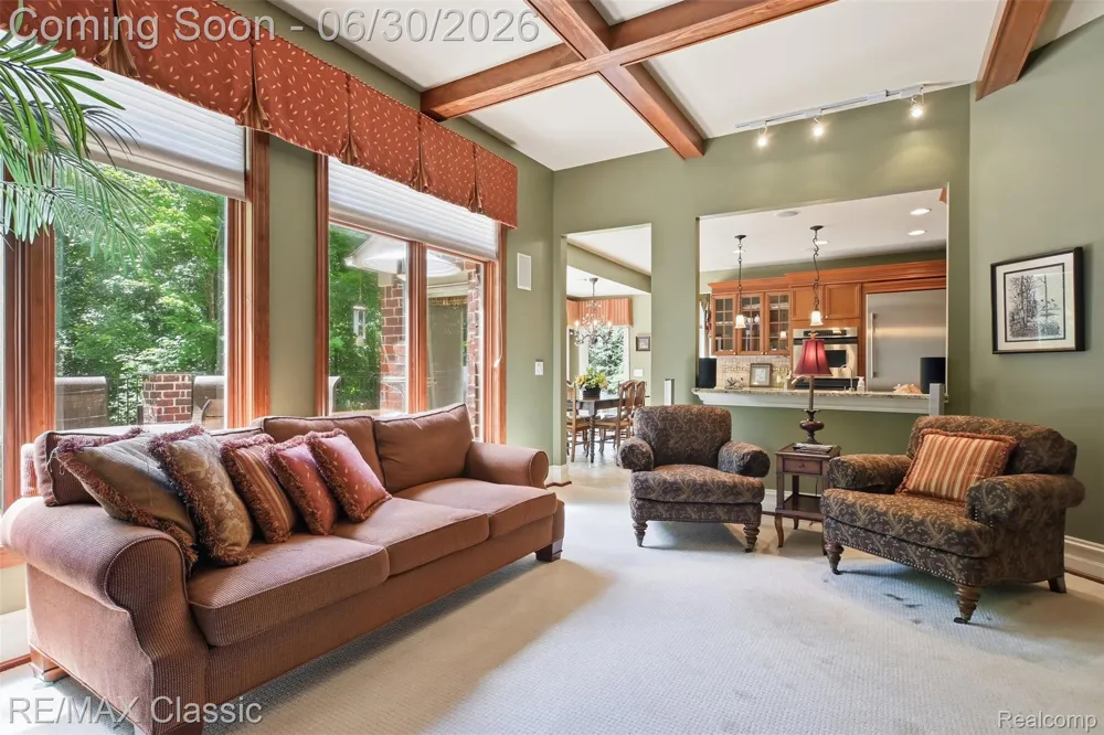 8033 Pine Ridge Court Salem Township, MI 48168