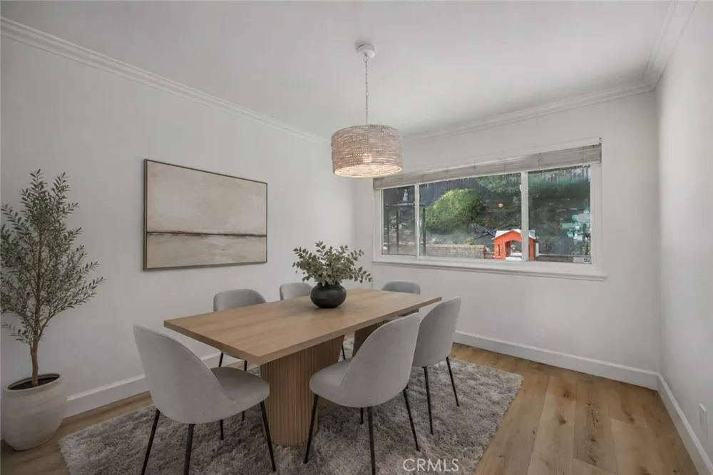 135 Lupe Avenue Newbury Park, CA 91320