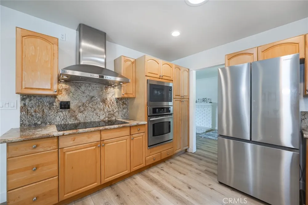 135 Lupe Avenue Newbury Park, CA 91320