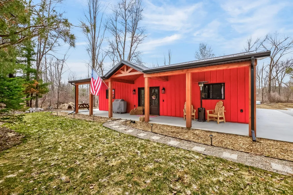 875 E Jackson Road Hart, MI 49420