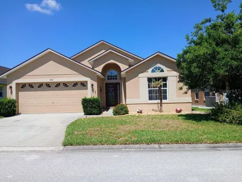 836 CASSIA DRIVE