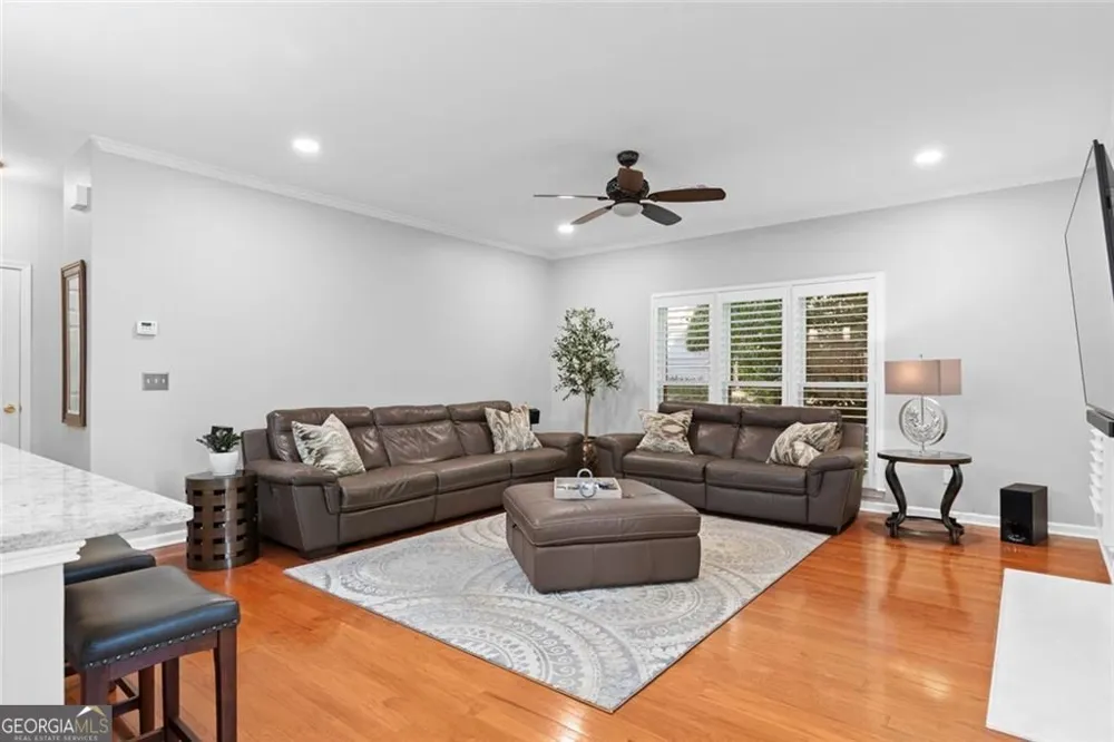 565 Windermere Park CT Alpharetta, GA 30022