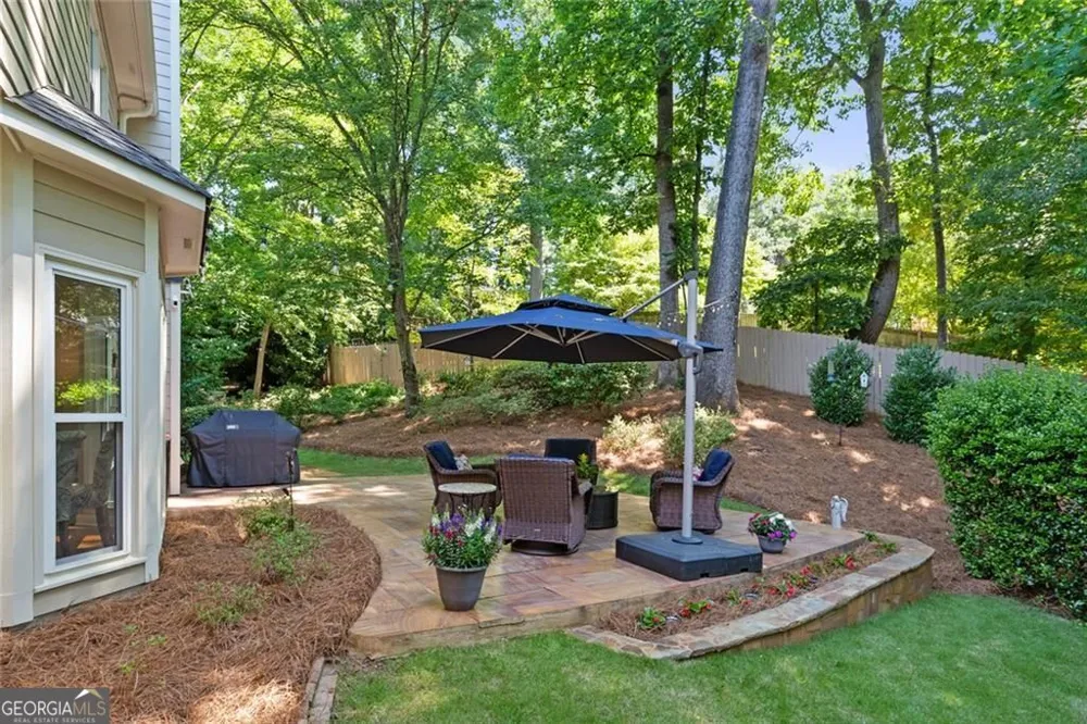 565 Windermere Park CT Alpharetta, GA 30022