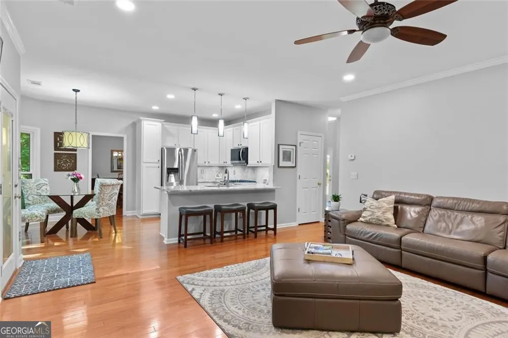 565 Windermere Park CT Alpharetta, GA 30022