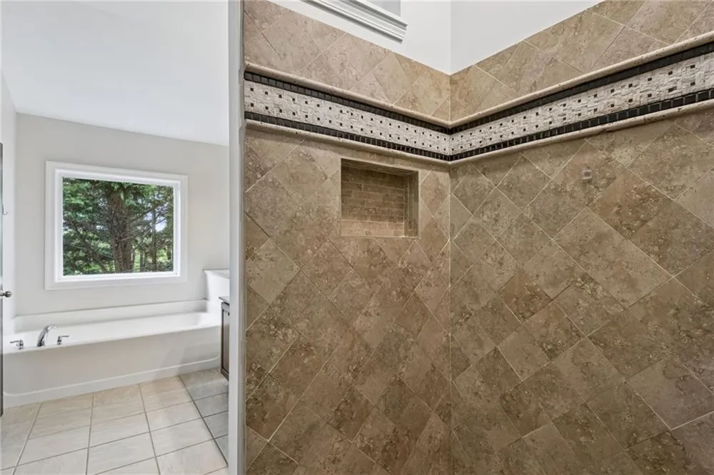 3279 Greenwood Oak Drive Peachtree Corners, GA 30092