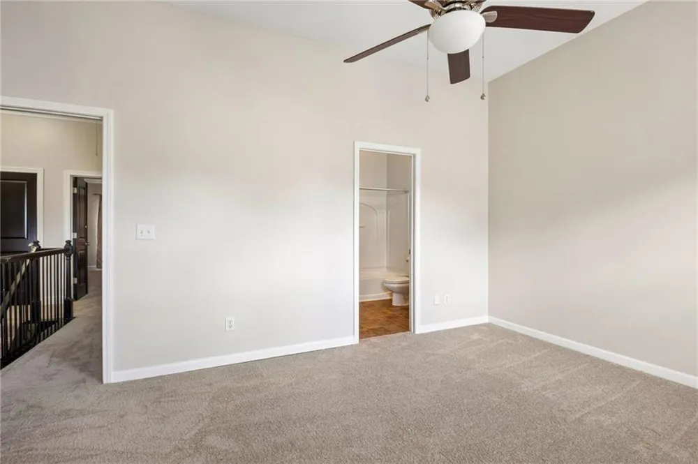 3279 Greenwood Oak Drive Peachtree Corners, GA 30092