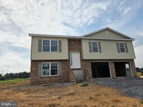 258 GROVE DRIVE