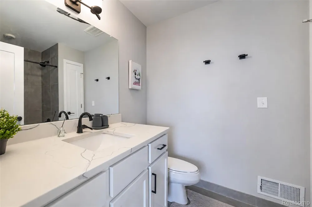 41626 Orianna Lane Novi City, MI 48375