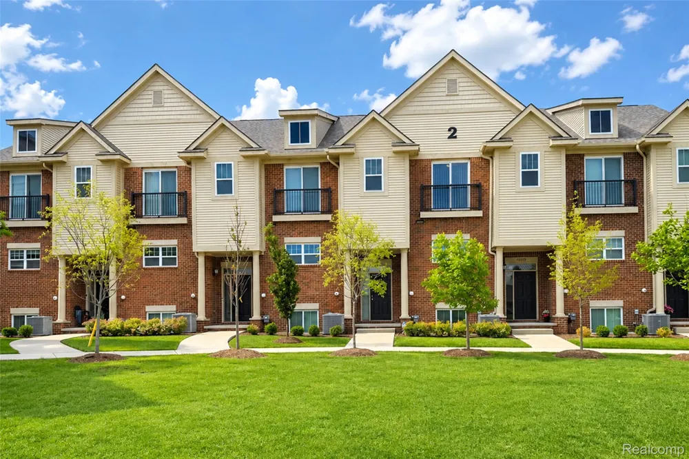 41626 Orianna Lane Novi City, MI 48375