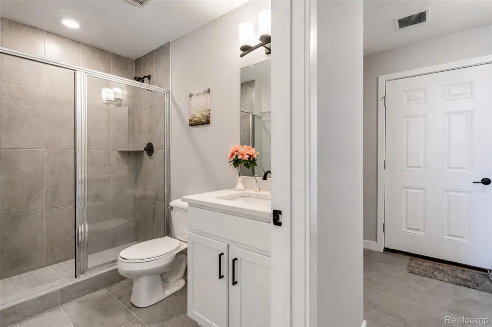 41626 Orianna Lane Novi City, MI 48375