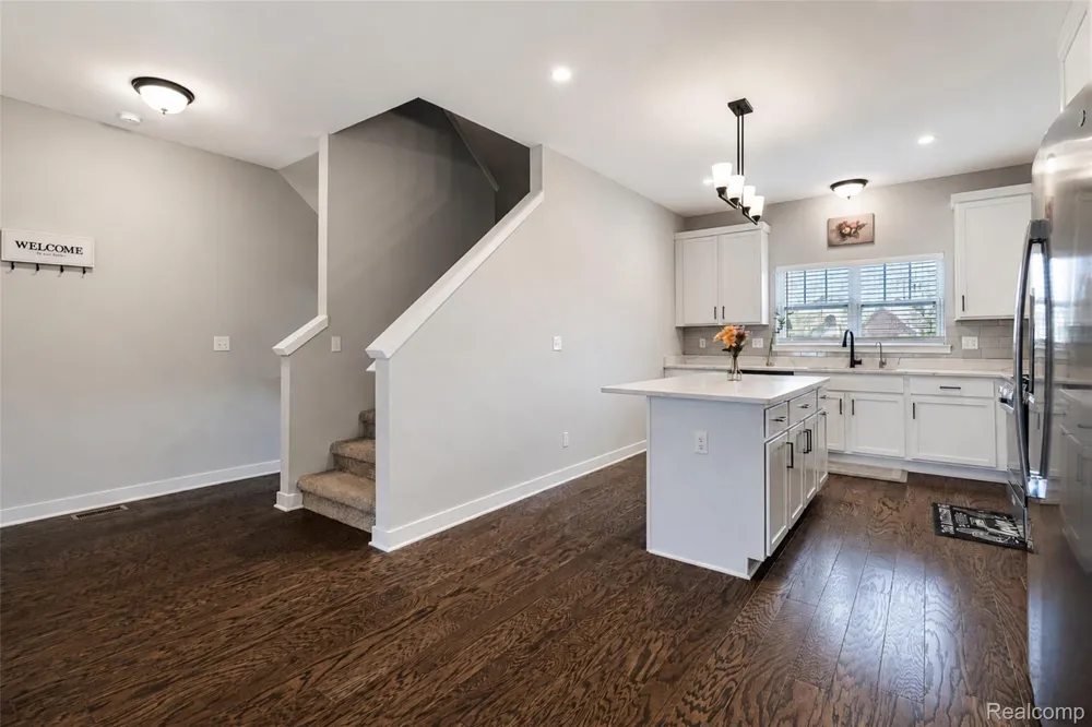 41626 Orianna Lane Novi City, MI 48375
