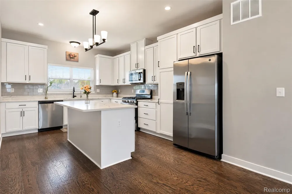 41626 Orianna Lane Novi City, MI 48375