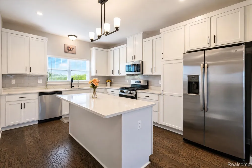 41626 Orianna Lane Novi City, MI 48375