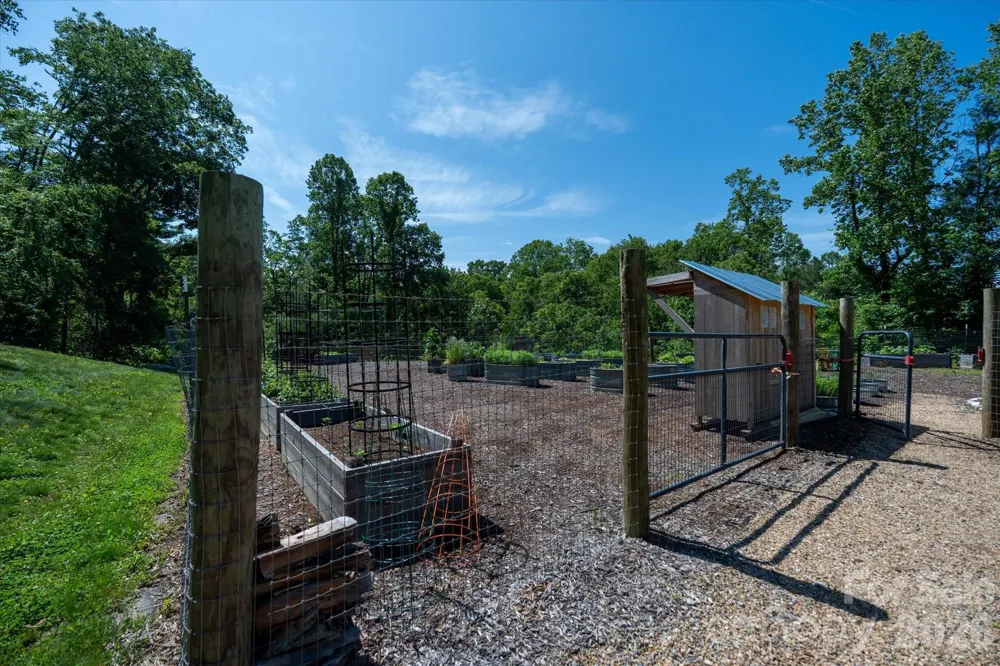 99999 Mountain Grove Lane #48 Fletcher, NC 28732