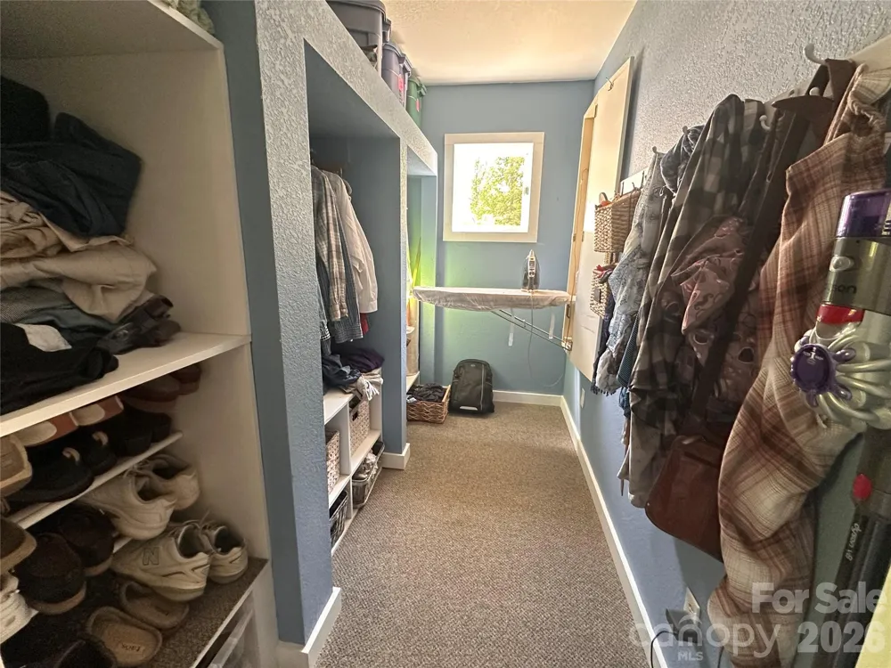 2825 Harrell Hill Road Bakersville, NC 28705