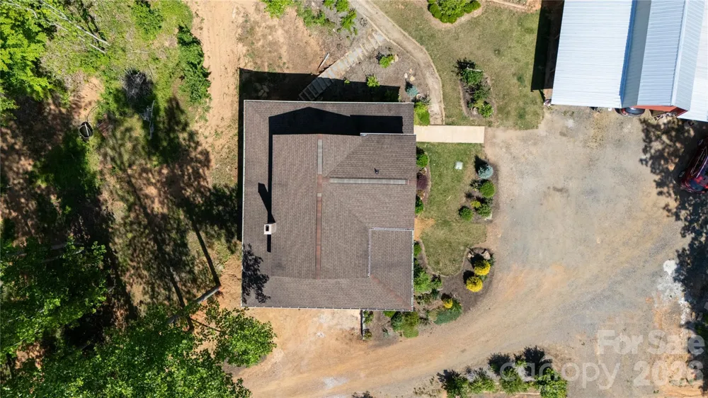 2825 Harrell Hill Road Bakersville, NC 28705