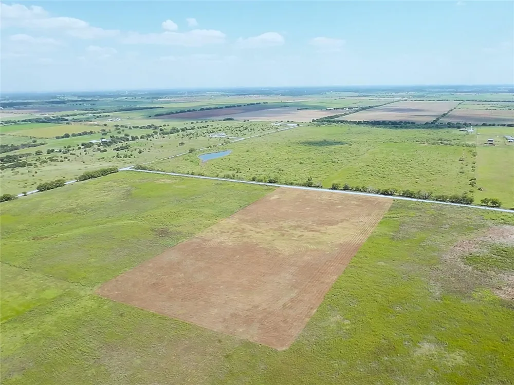 Private road 196 Blum, TX 76627