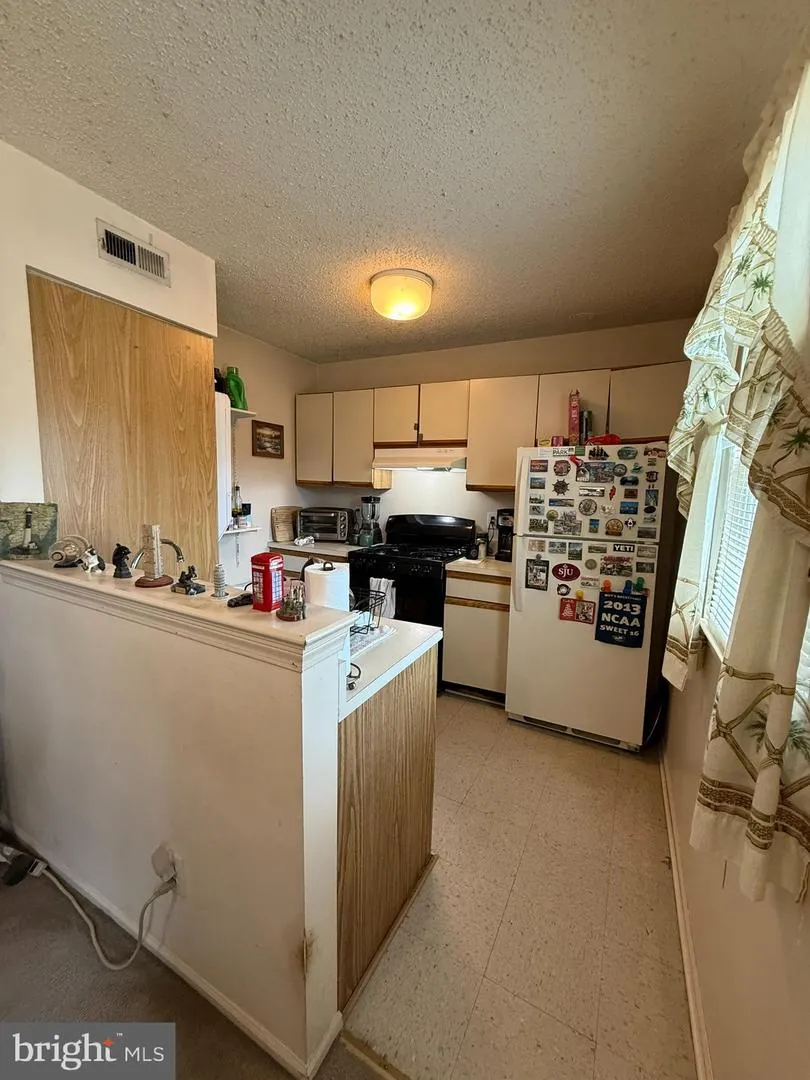 100 PARK BOULEVARD #2D Cherry Hill, NJ 08034