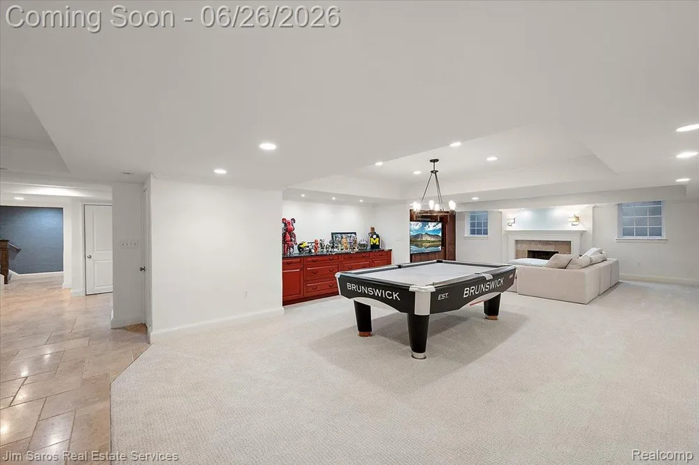 688 Balfour Street Grosse Pointe Park City, MI 48230